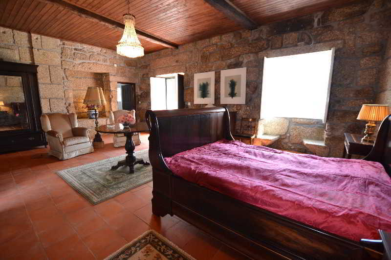 לינה וארוחת בוקר גימראייש Casa Do Ribeiro מראה חיצוני תמונה